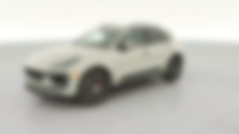 2023 Porsche Macan vehicle photo