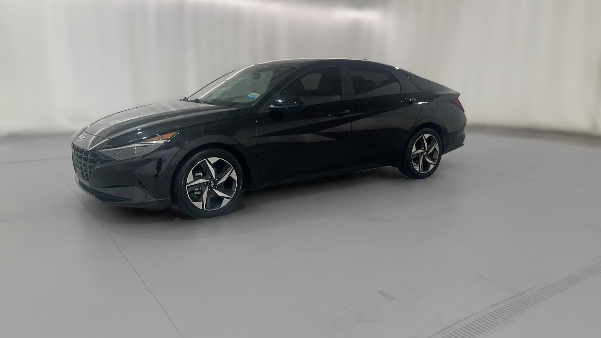 2023 Hyundai Elantra vehicle photo