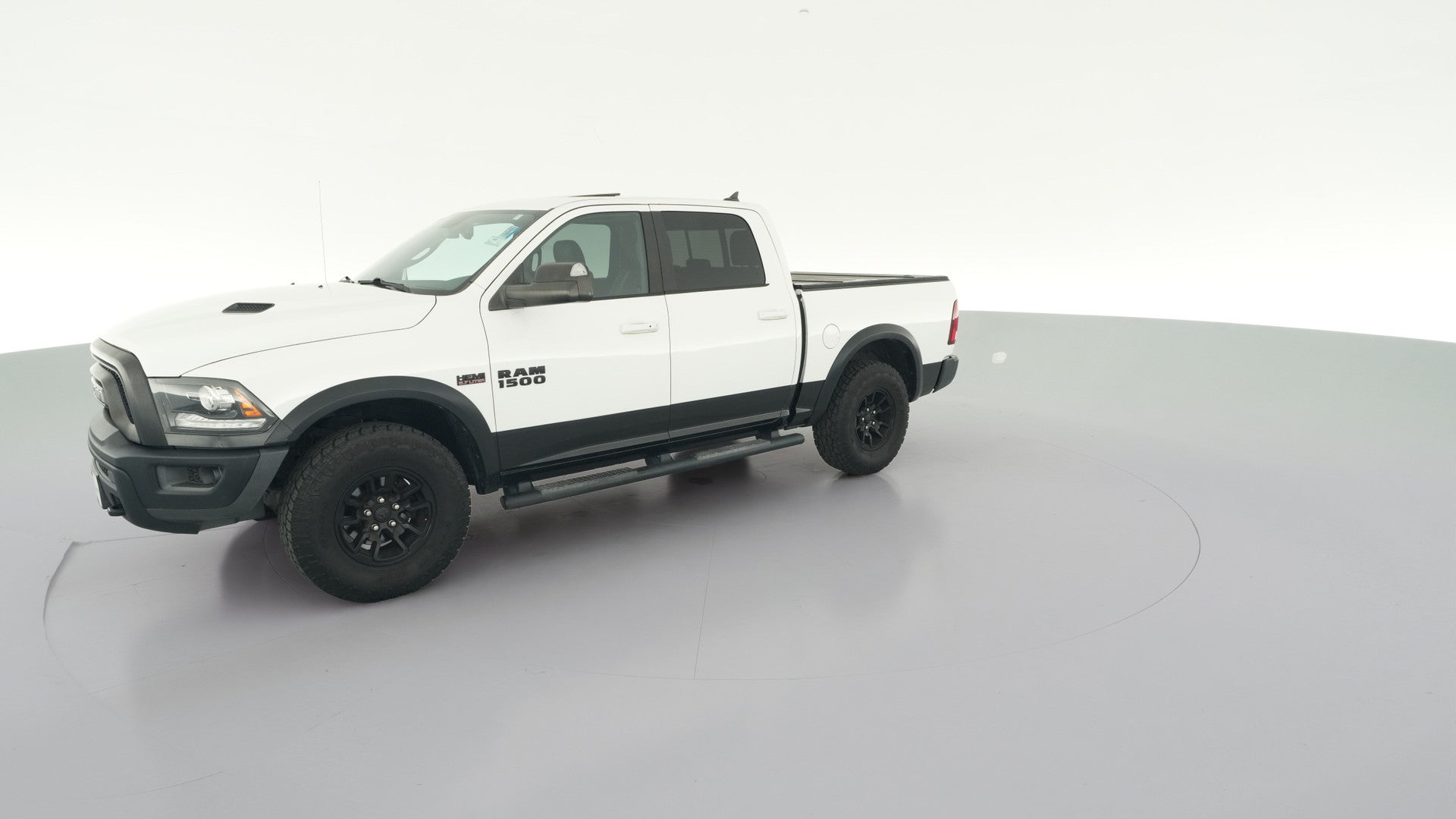 2017 Ram 1500 Crew Cab vehicle photo