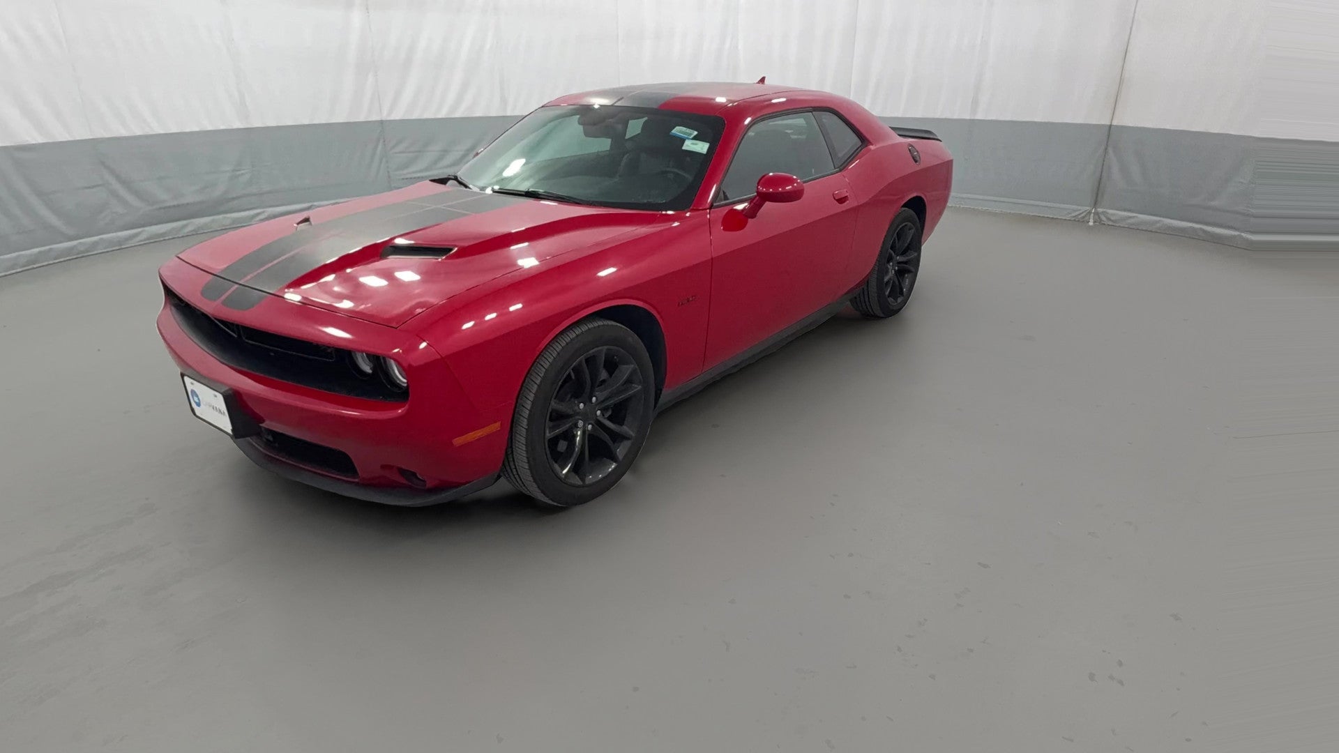 2016 Dodge Challenger vehicle photo