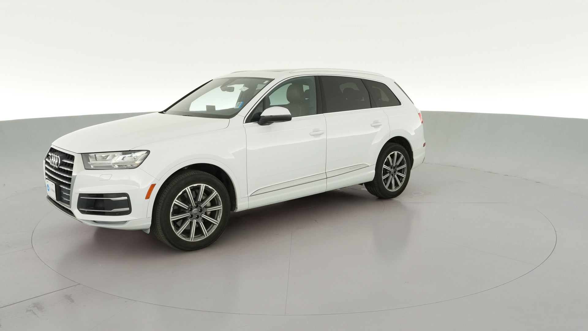 2019 Audi Q7 vehicle photo