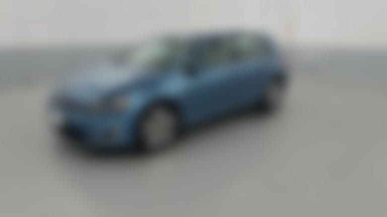 2015 Volkswagen e-Golf vehicle photo