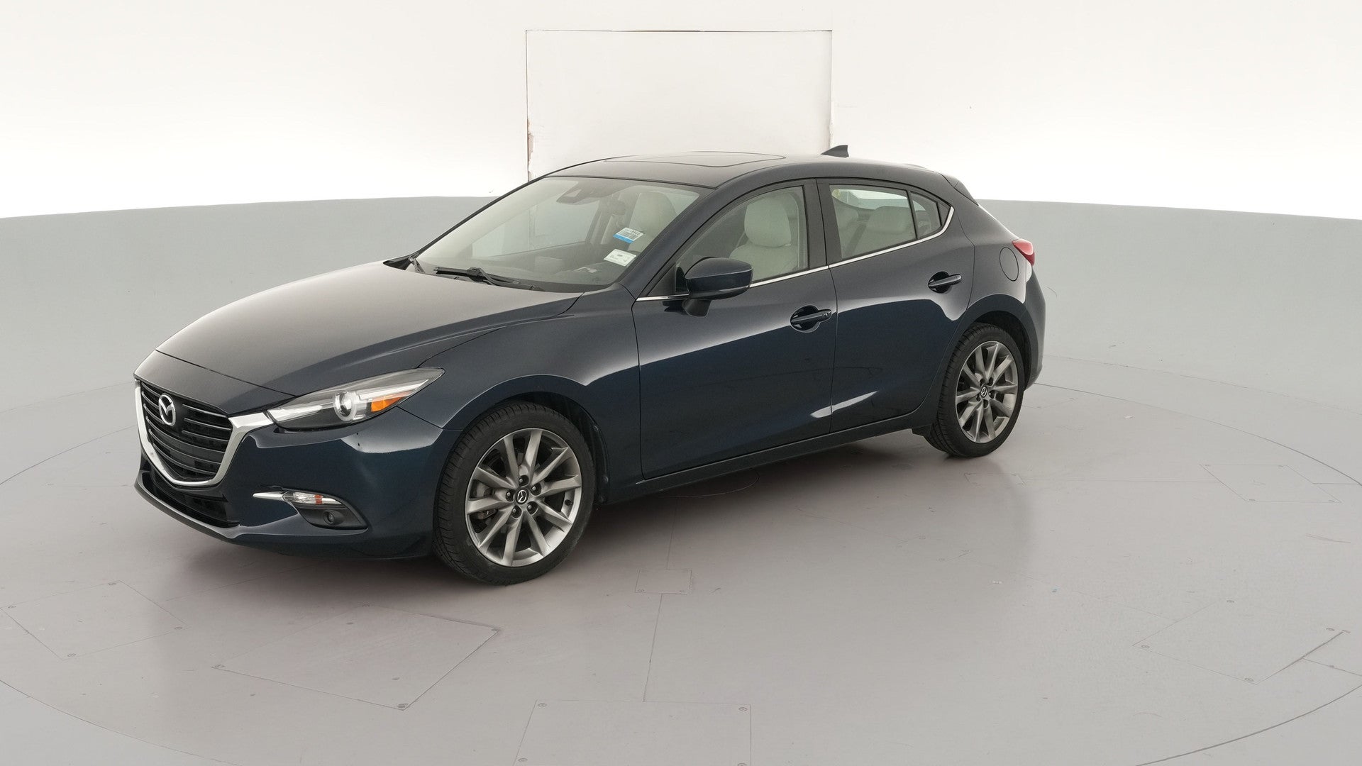 2018 MAZDA MAZDA3 vehicle photo