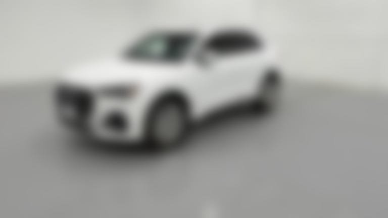 2025 Audi Q3 vehicle photo