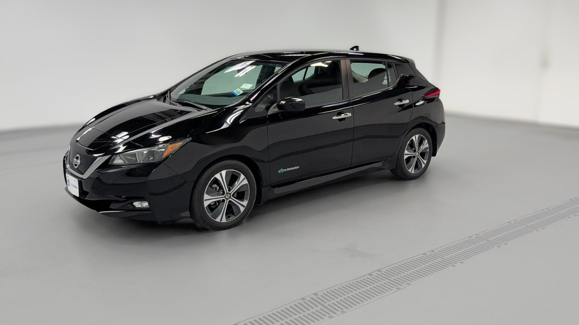 2019 Nissan LEAF vehicle photo