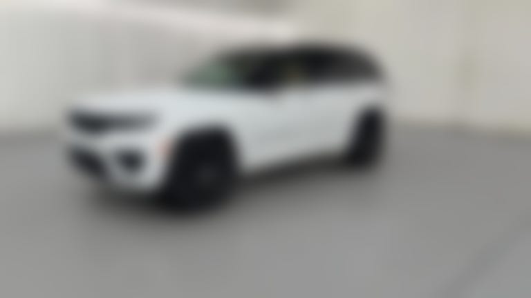 2025 Jeep Grand Cherokee vehicle photo