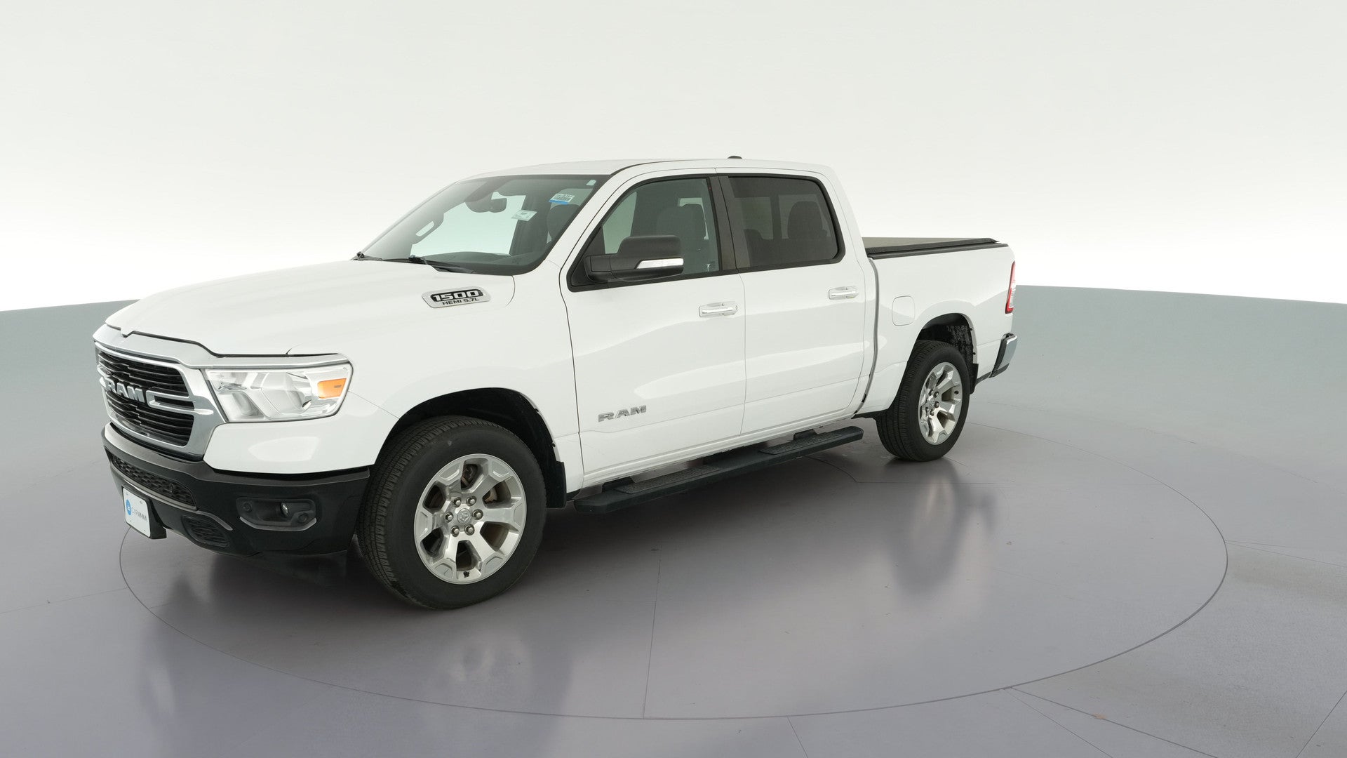 2020 Ram 1500 Crew Cab vehicle photo