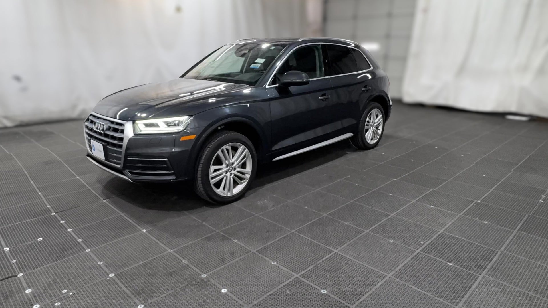 2018 Audi Q5 vehicle photo