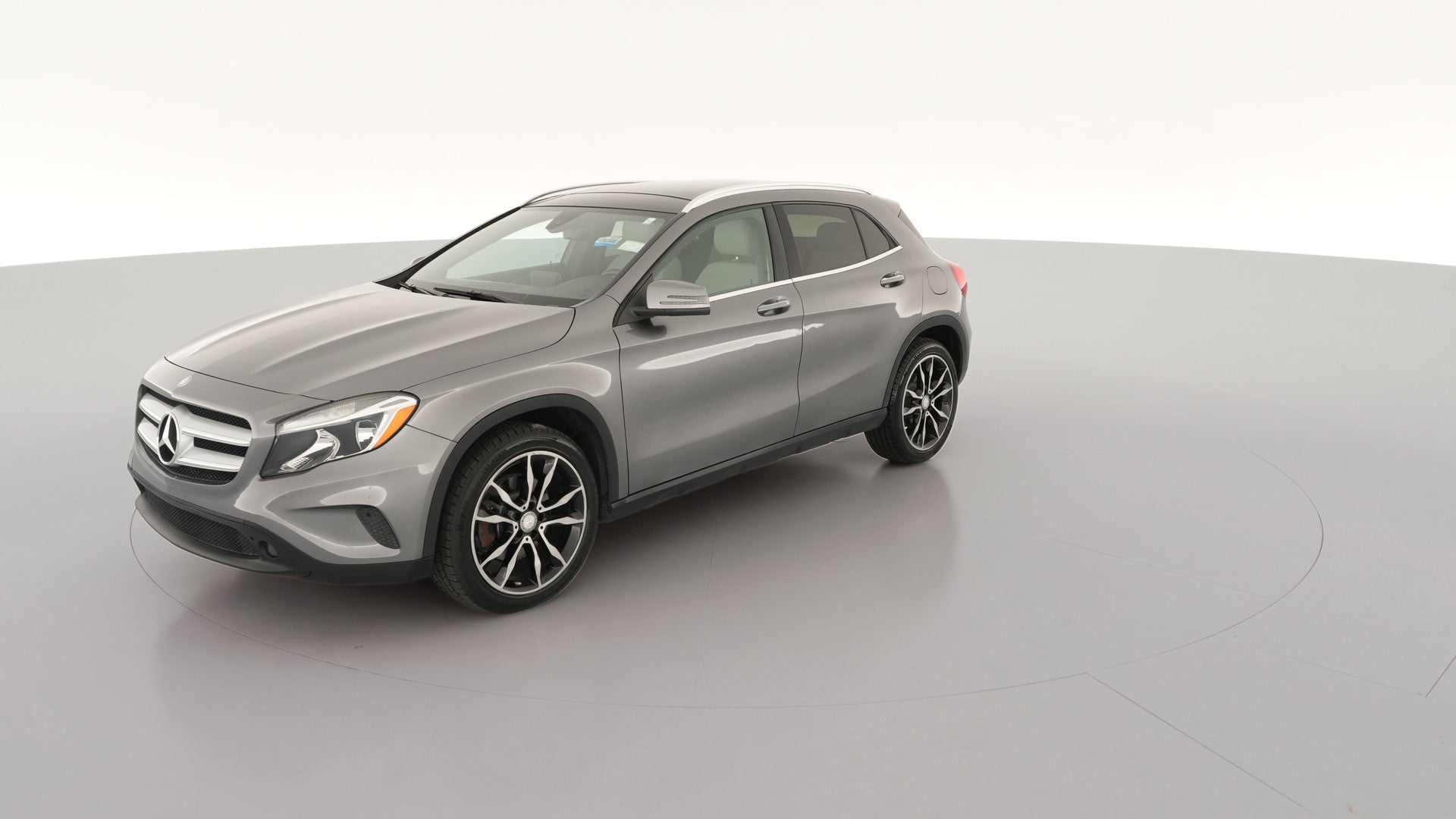2016 Mercedes-Benz GLA vehicle photo