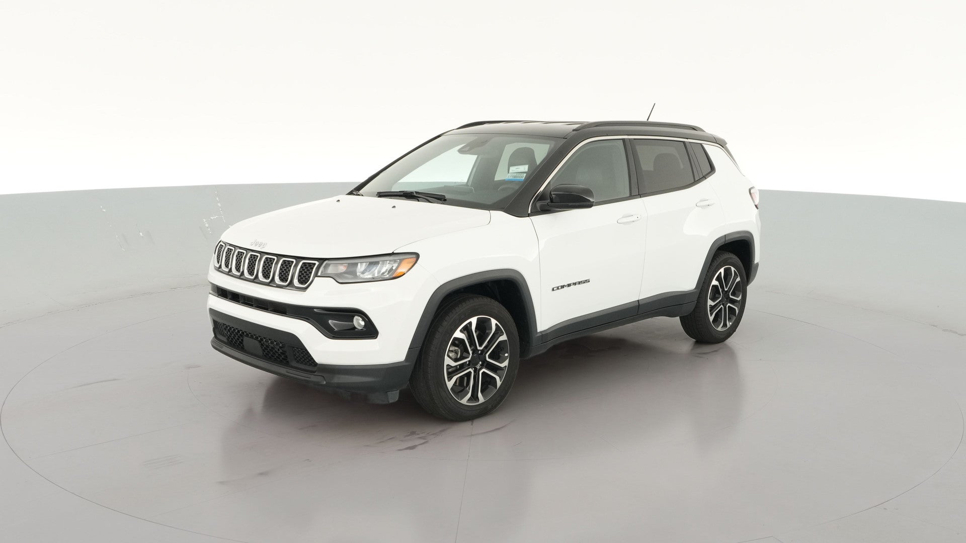 2024 Jeep Compass vehicle photo
