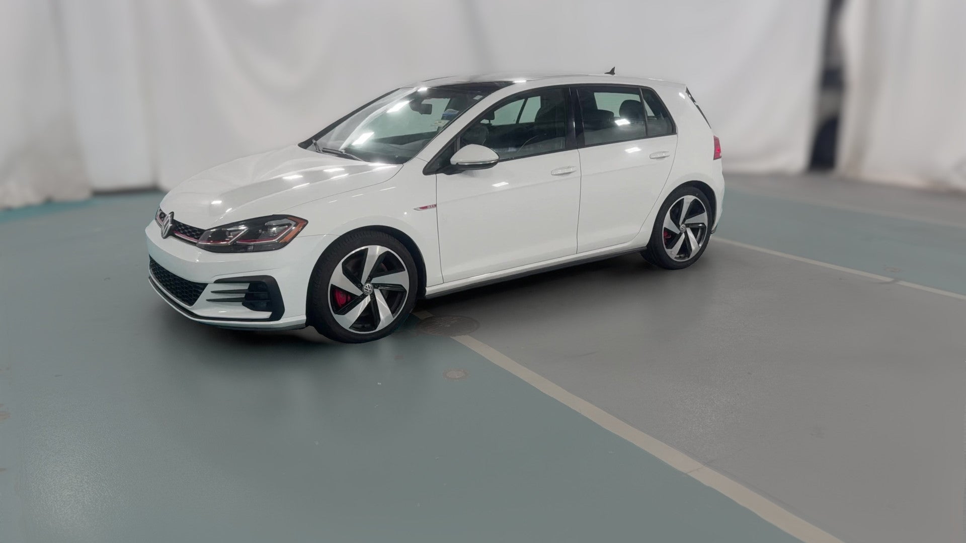 2019 Volkswagen Golf GTI vehicle photo