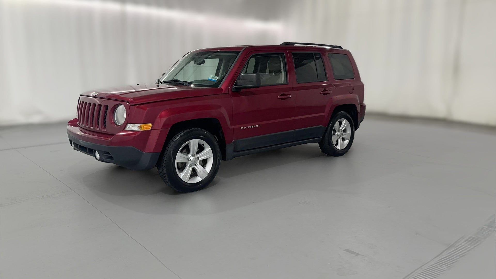 2017 Jeep Patriot vehicle photo