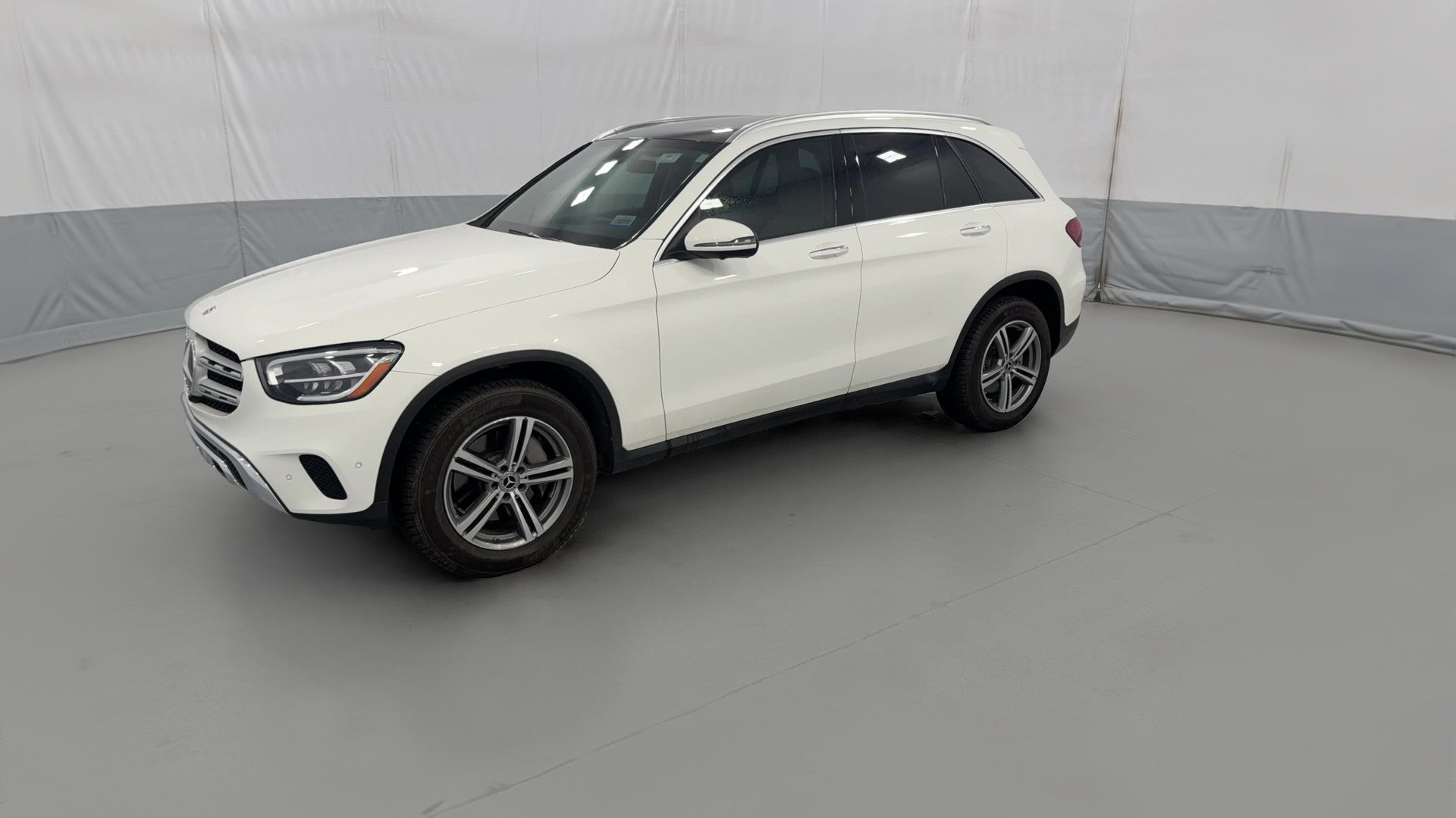 2021 Mercedes-Benz GLC vehicle photo