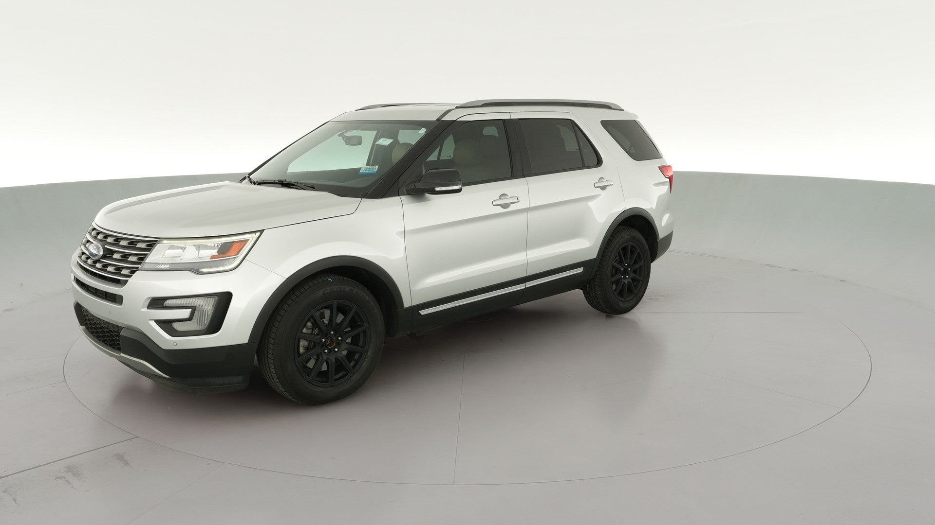 2017 Ford Explorer vehicle photo