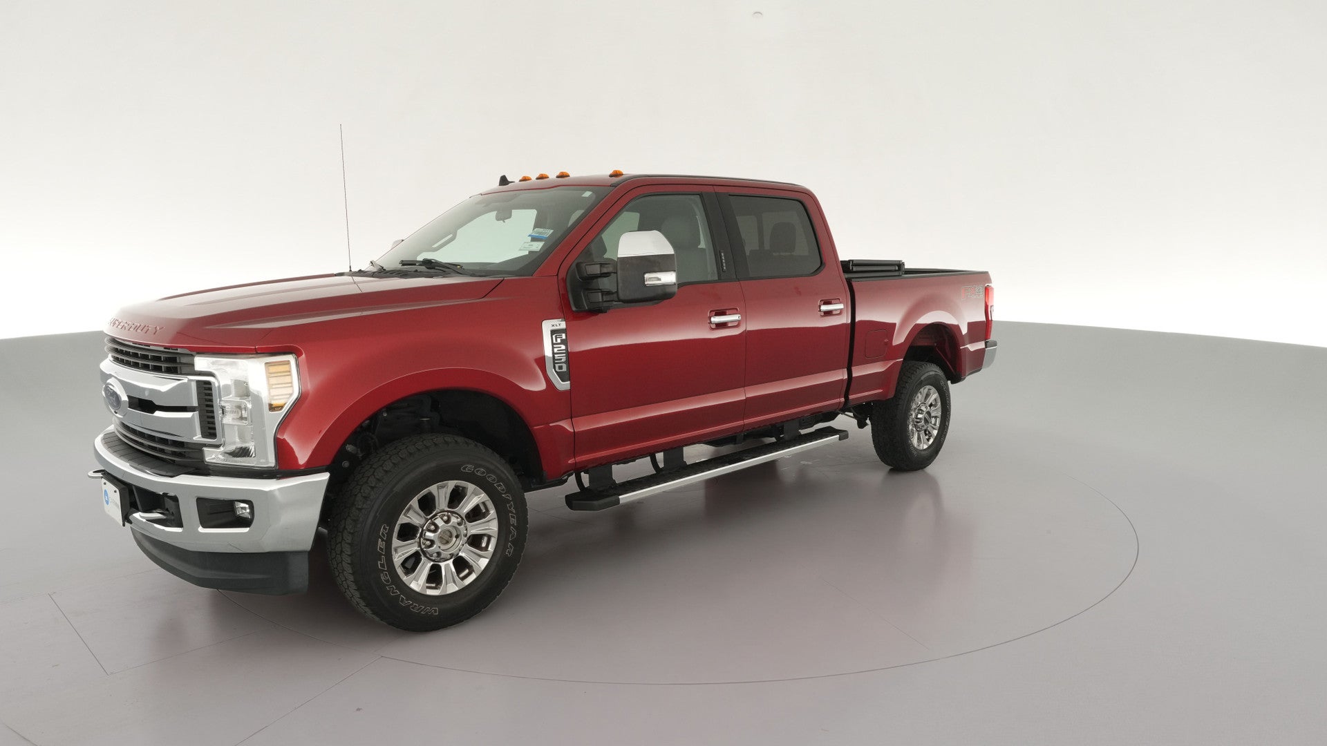 2019 Ford F250 Super Duty Crew Cab vehicle photo