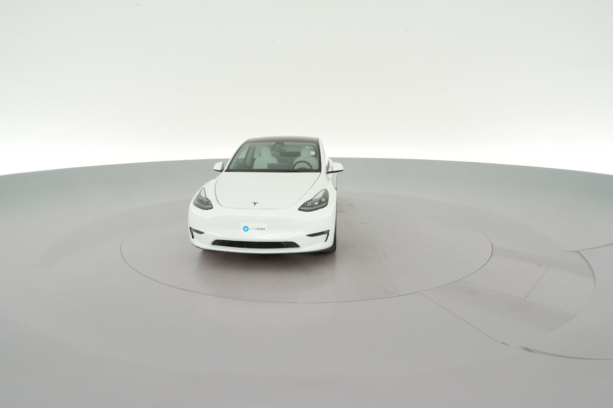 2022 Tesla Model Y Performance All-Wheel Drive in Pearl White — 360° view 1