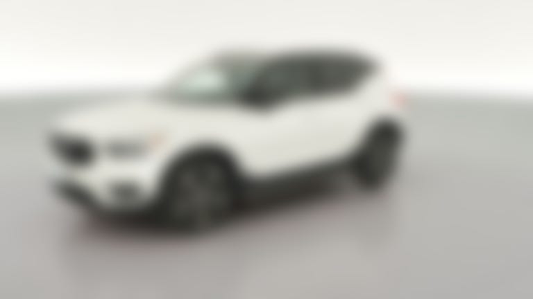 2022 Volvo XC40 vehicle photo
