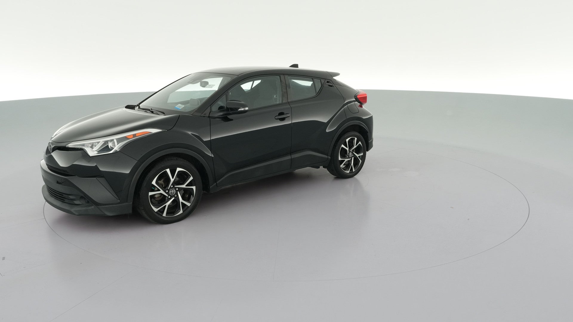 2019 Toyota C-HR vehicle photo