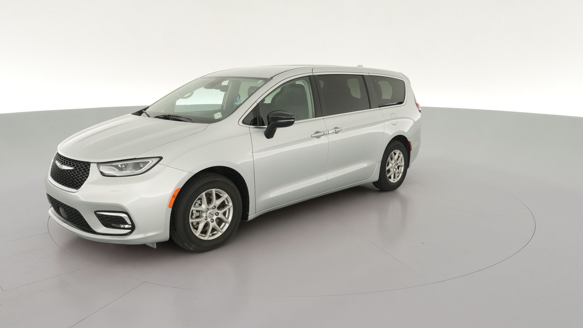 2024 Chrysler Pacifica vehicle photo