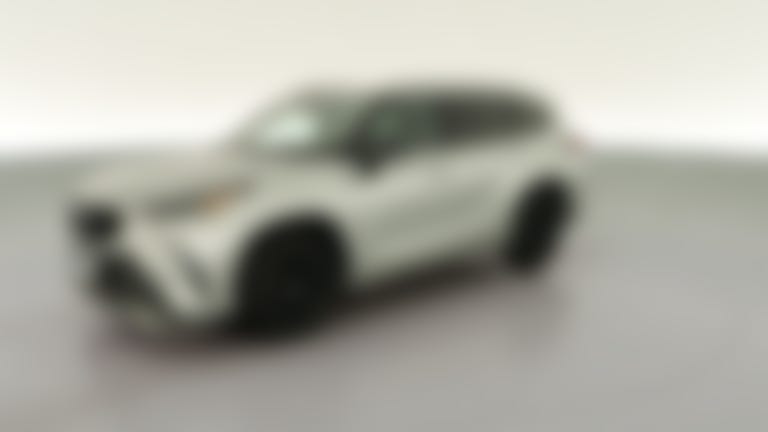 2024 Toyota Highlander vehicle photo