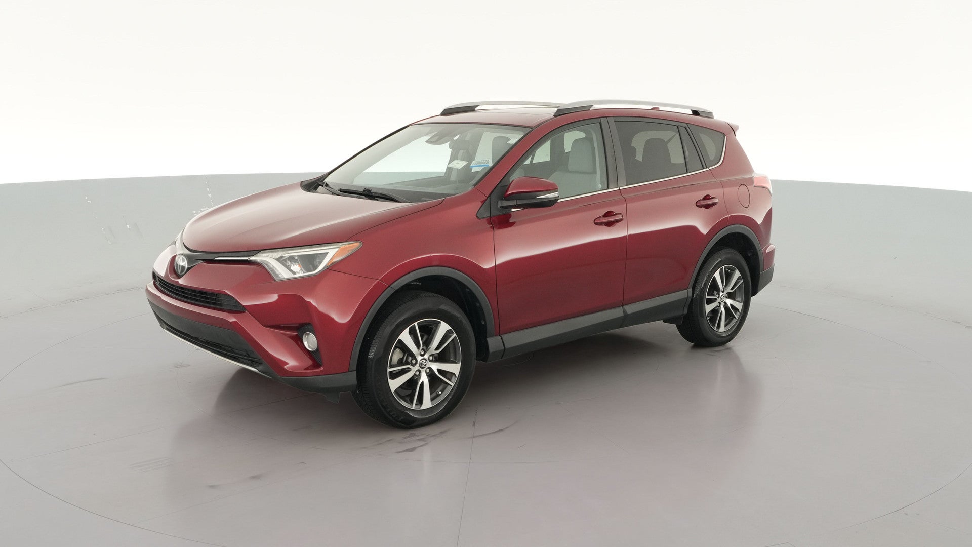 2018 Toyota RAV4 vehicle photo