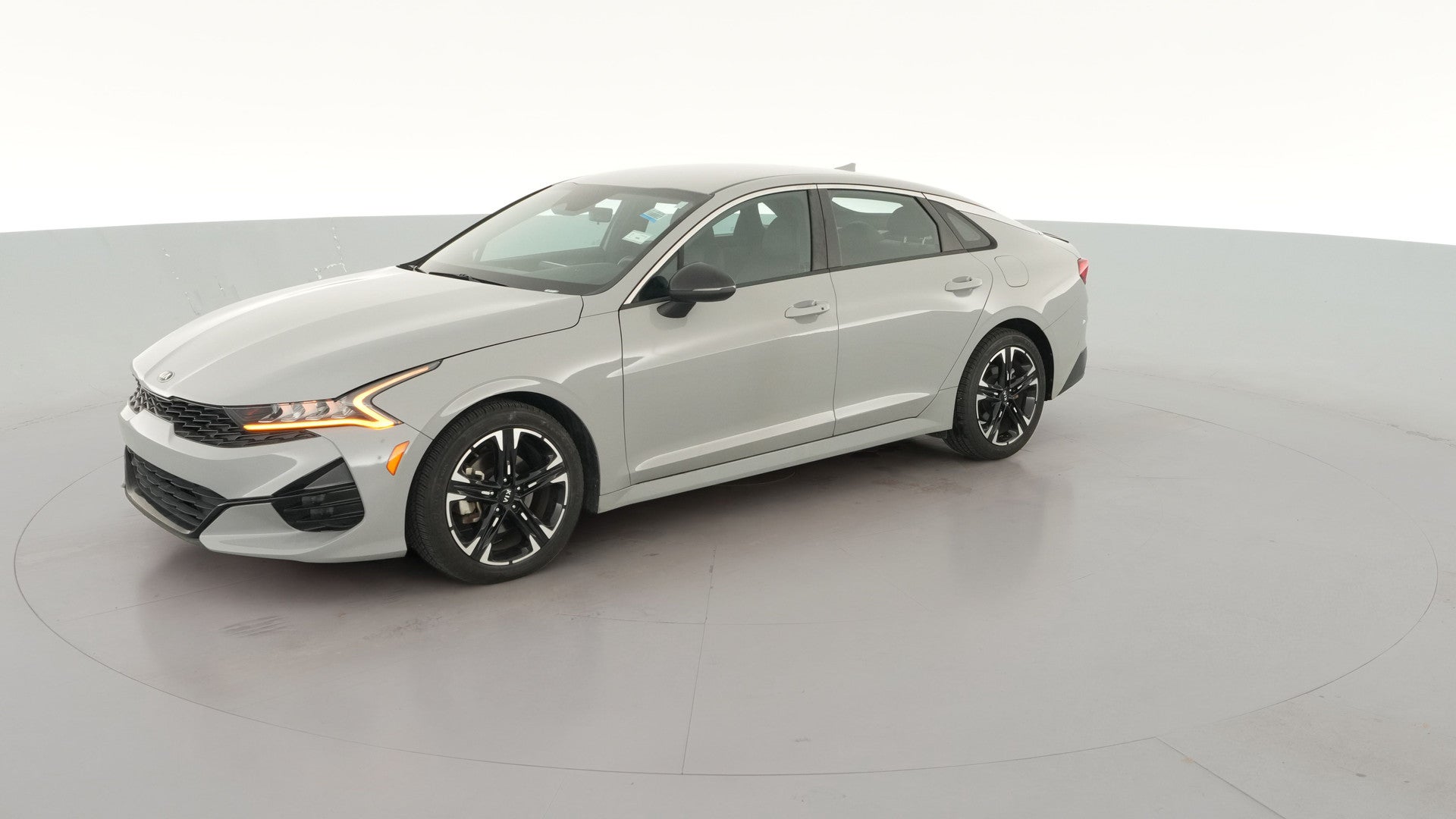 2021 Kia K5 vehicle photo