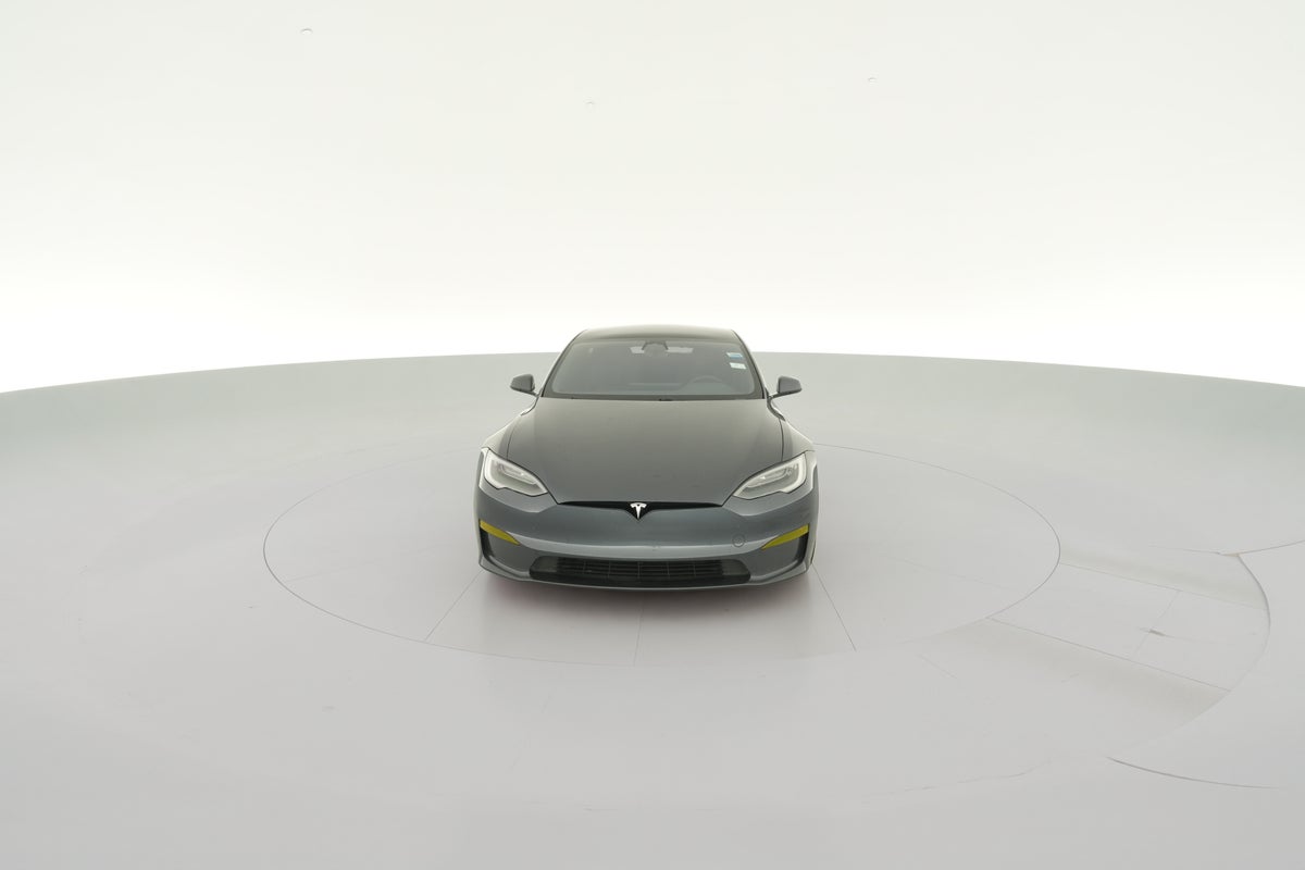 2021 Tesla Model S Plaid in Midnight Silver Metallic — 360° view 1