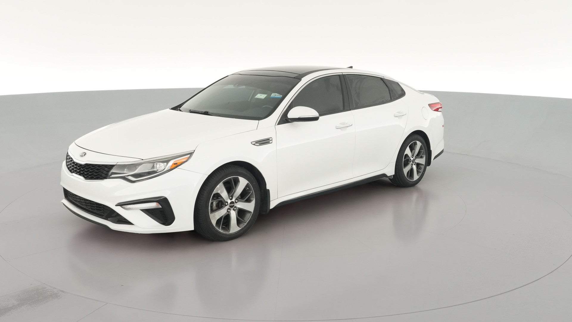2019 Kia Optima vehicle photo