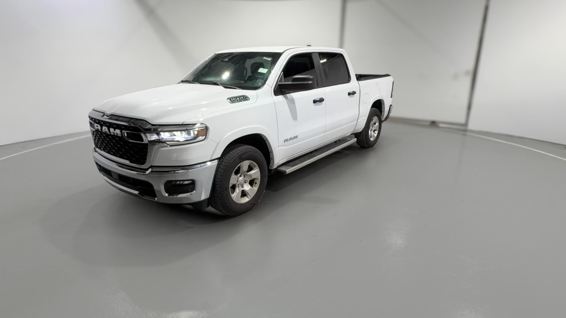 2025 Ram 1500 Crew Cab vehicle photo