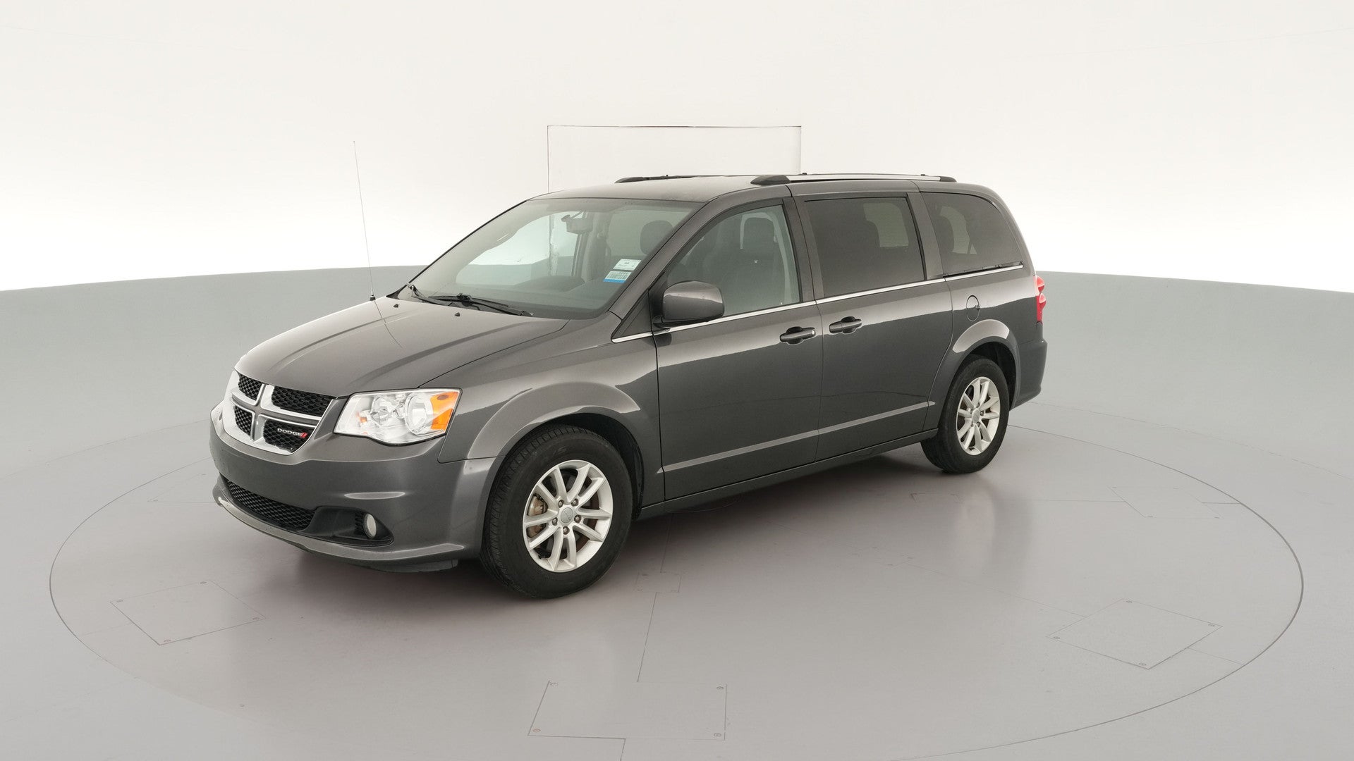 2018 Dodge Grand Caravan Passenger vehicle photo