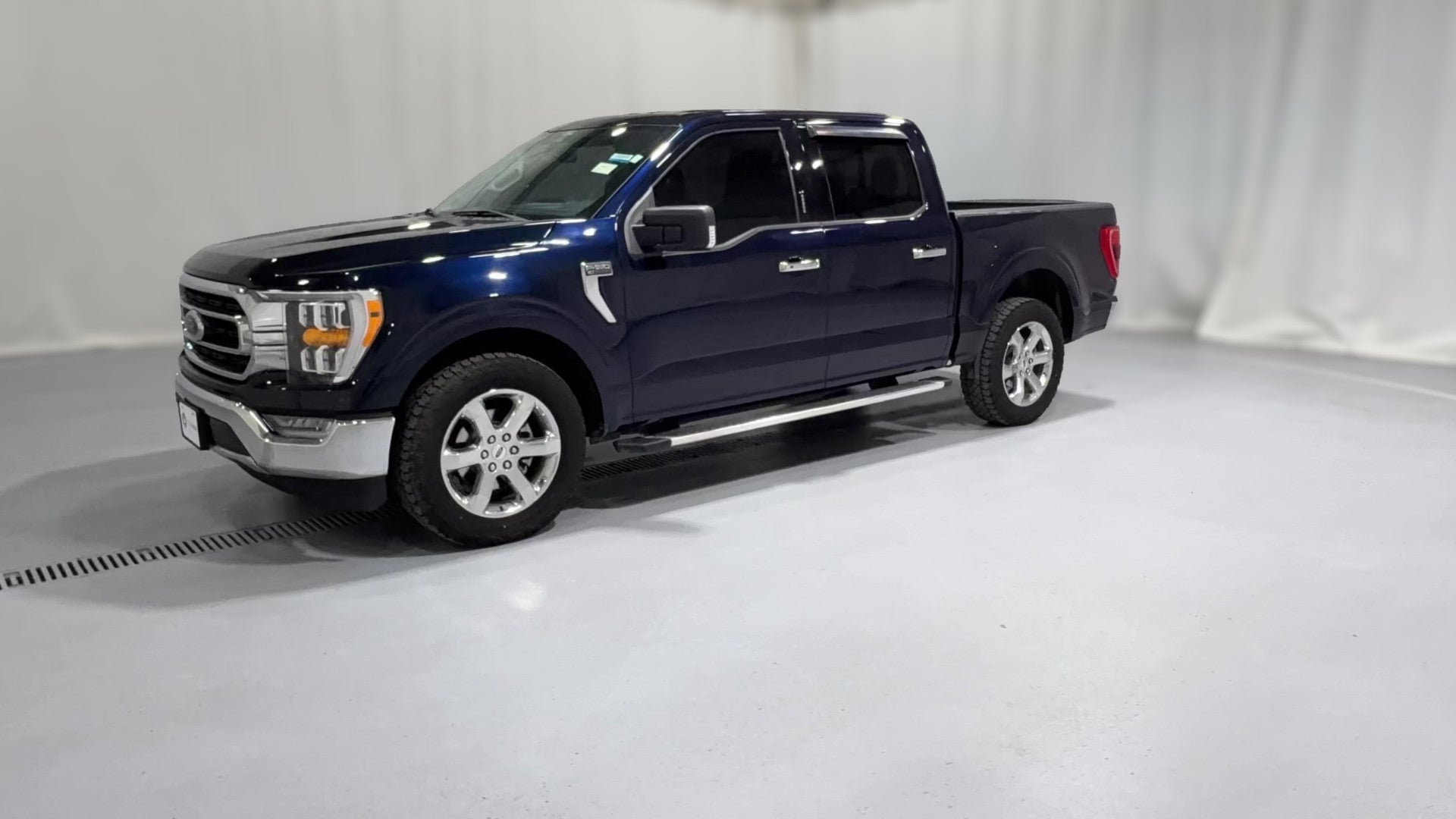 2022 Ford F150 SuperCrew Cab vehicle photo