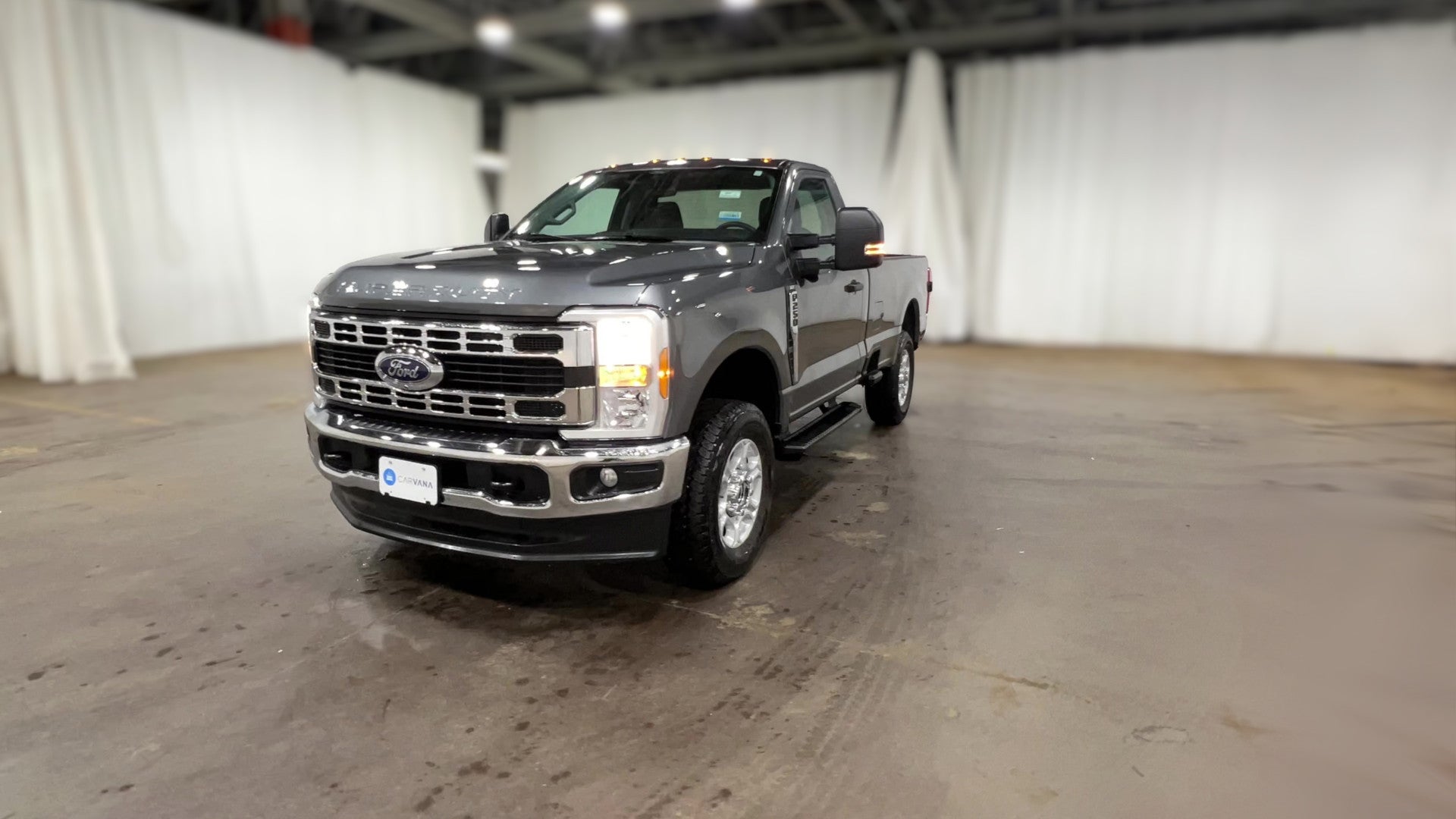 2025 Ford F250 Super Duty Regular Cab vehicle photo