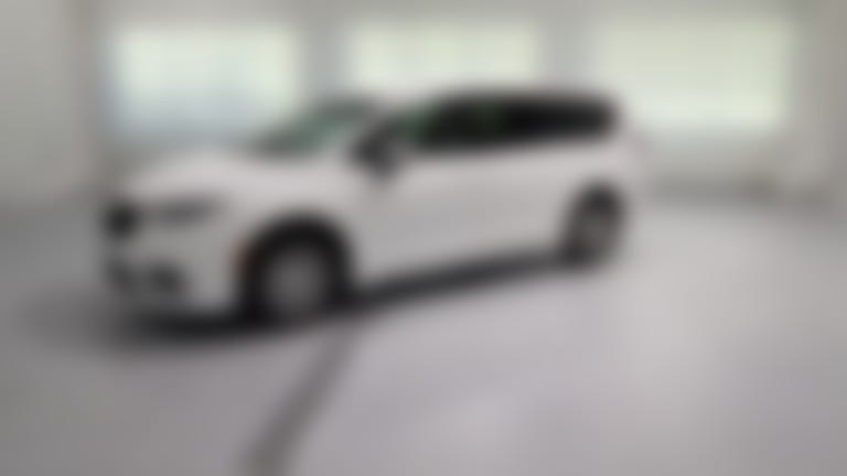 2023 Chrysler Pacifica vehicle photo