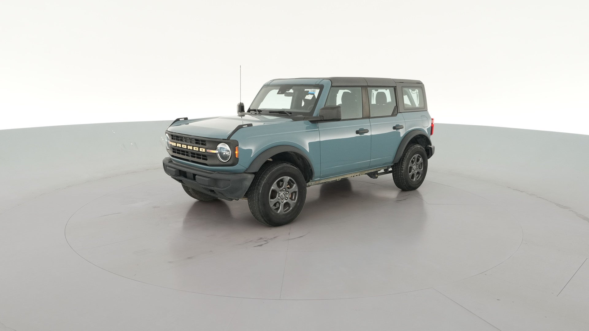 2022 Ford Bronco vehicle photo