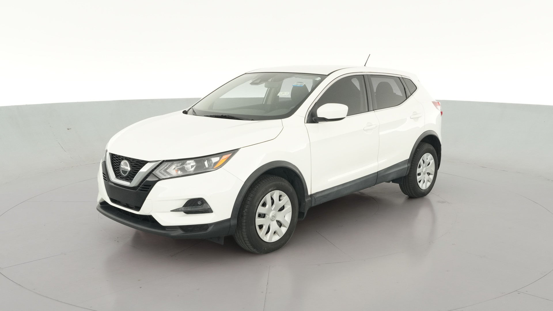 2020 Nissan Rogue Sport vehicle photo