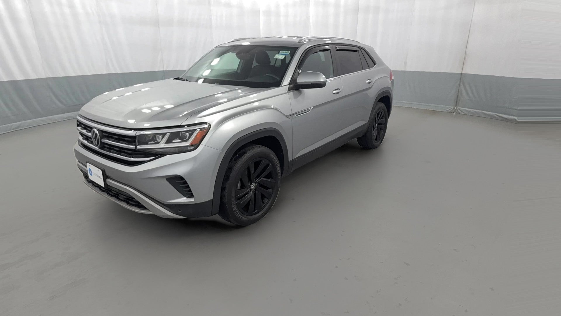 2023 Volkswagen Atlas Cross Sport vehicle photo