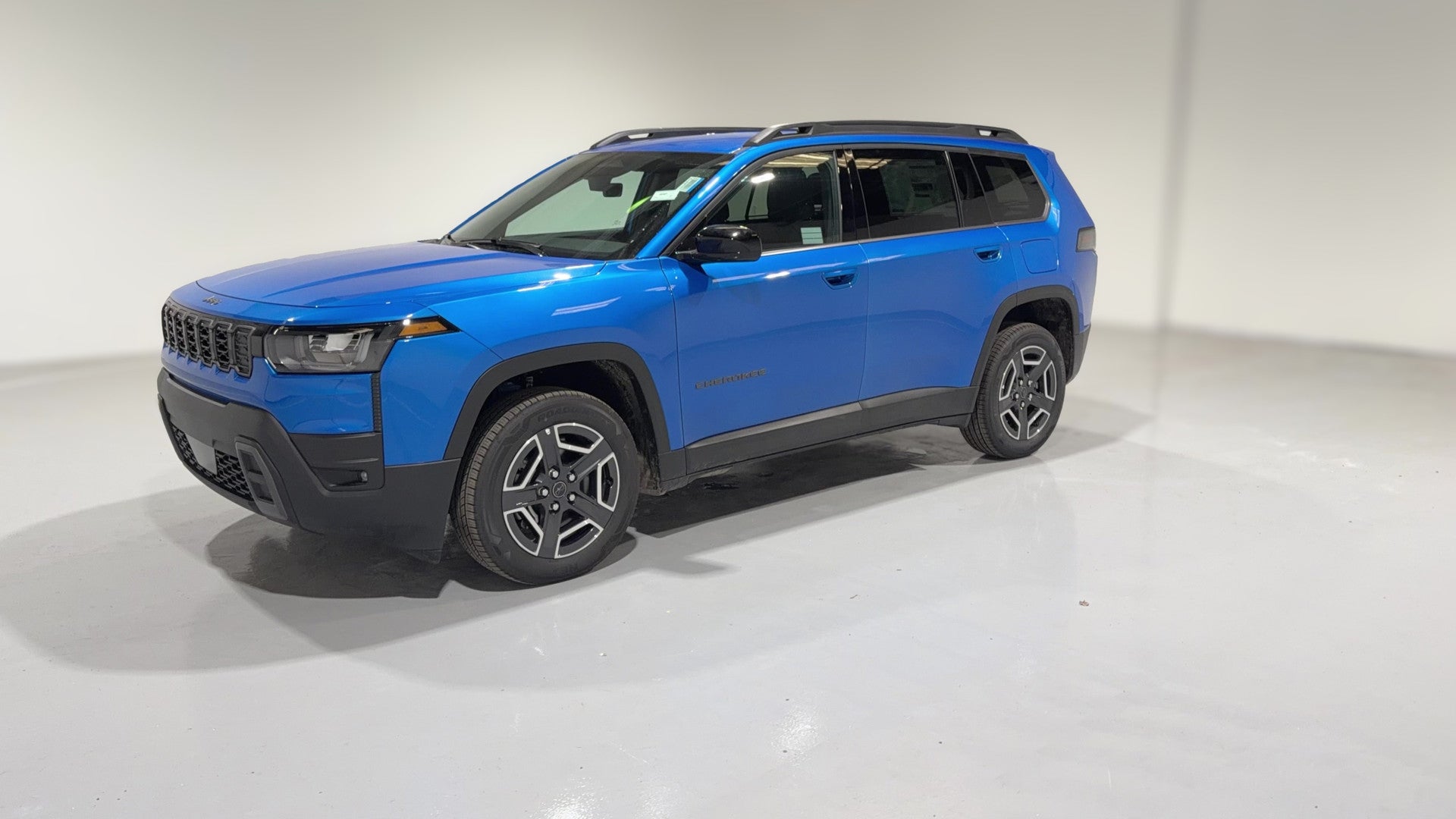 2026 Jeep Cherokee vehicle photo
