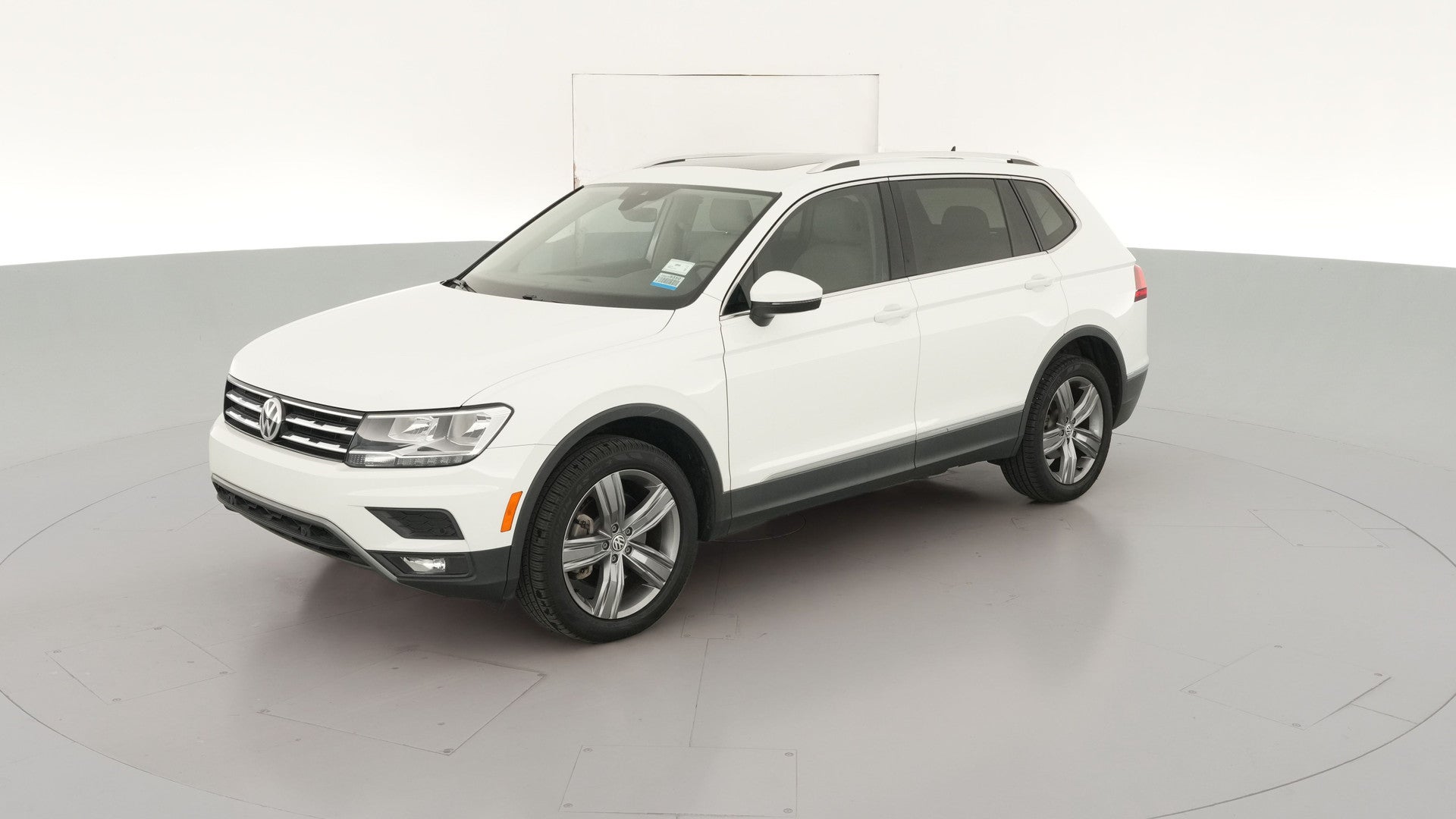 2020 Volkswagen Tiguan vehicle photo