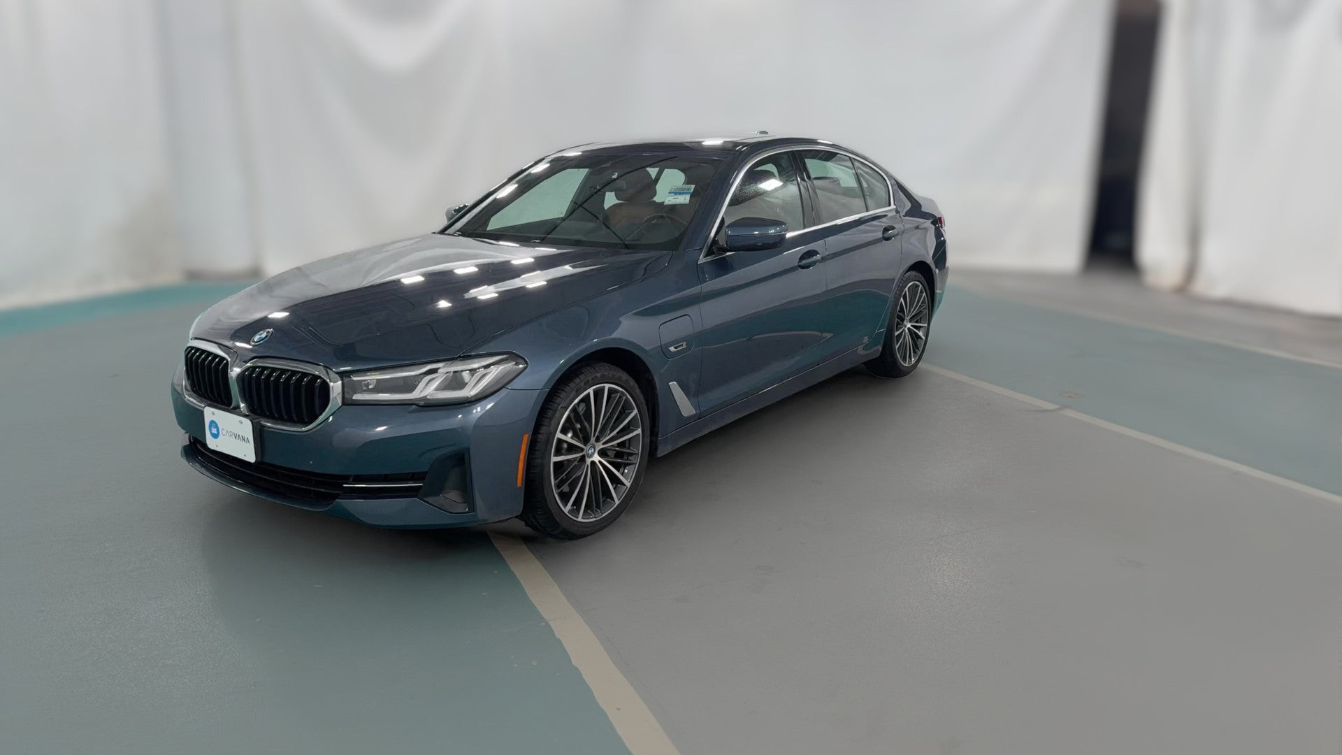 2023 BMW 5 Series vehicle photo
