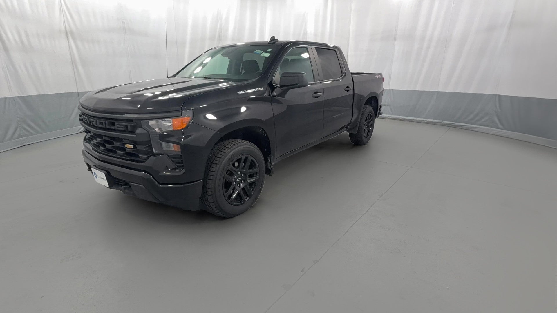 2023 Chevrolet Silverado 1500 Crew Cab vehicle photo