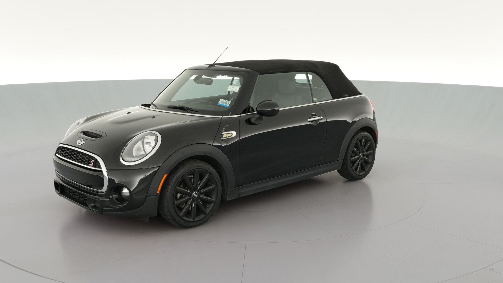 2016 MINI Convertible vehicle photo