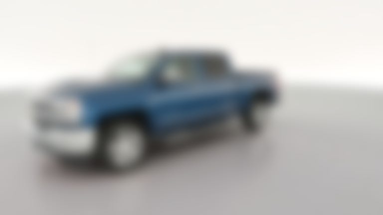 2018 Chevrolet Silverado 1500 Crew Cab vehicle photo
