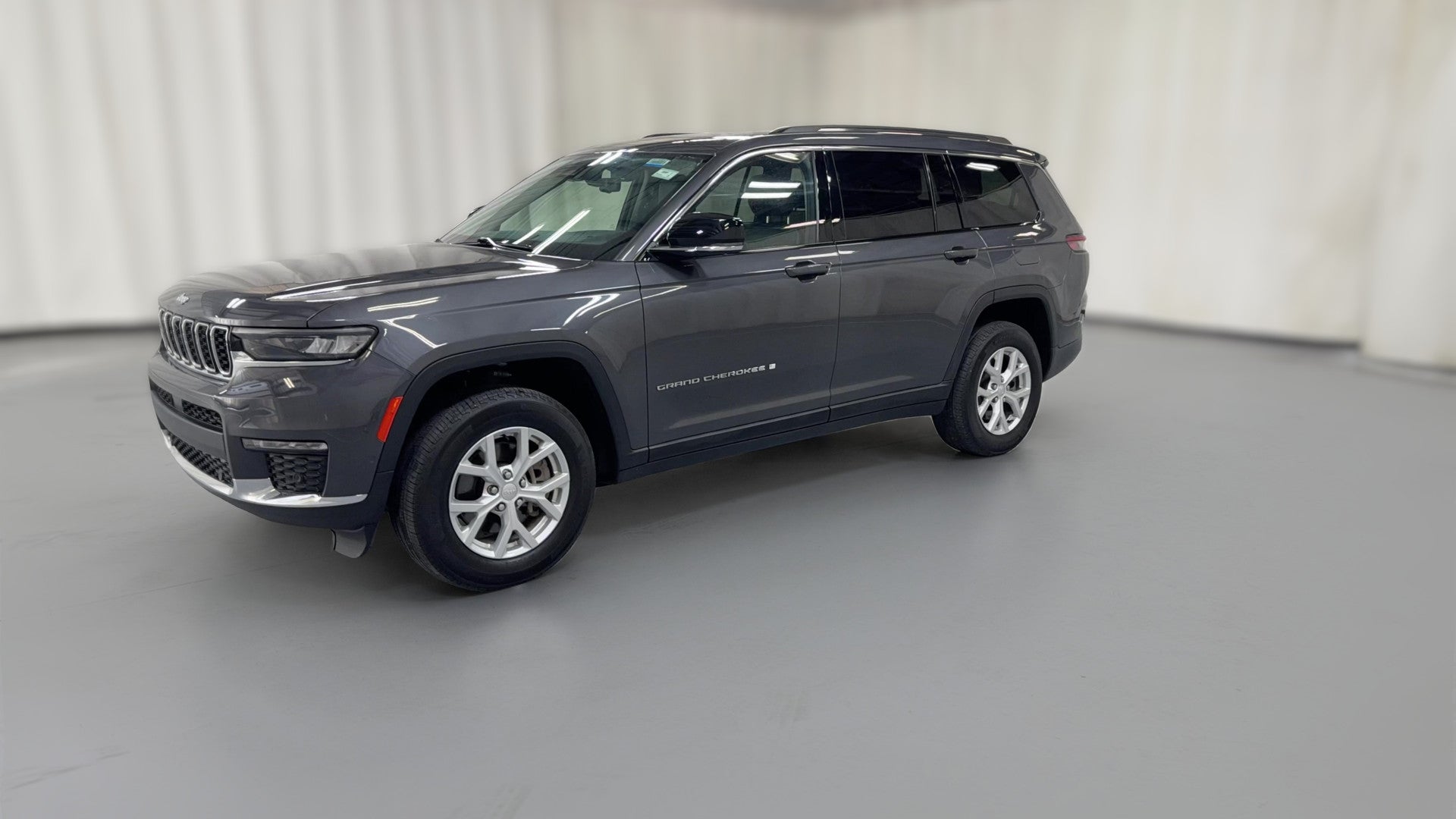 2023 Jeep Grand Cherokee L vehicle photo