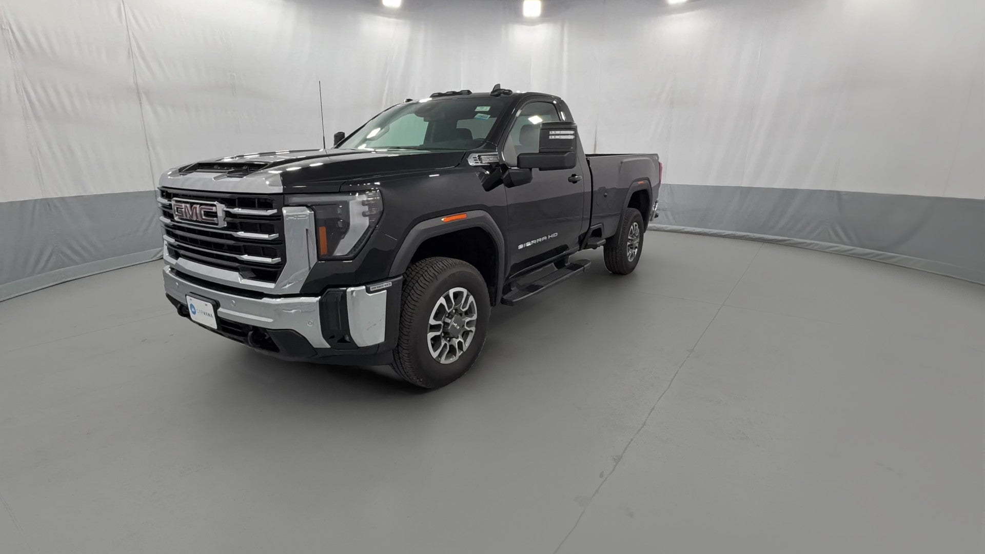 2025 GMC Sierra 2500 HD Regular Cab vehicle photo