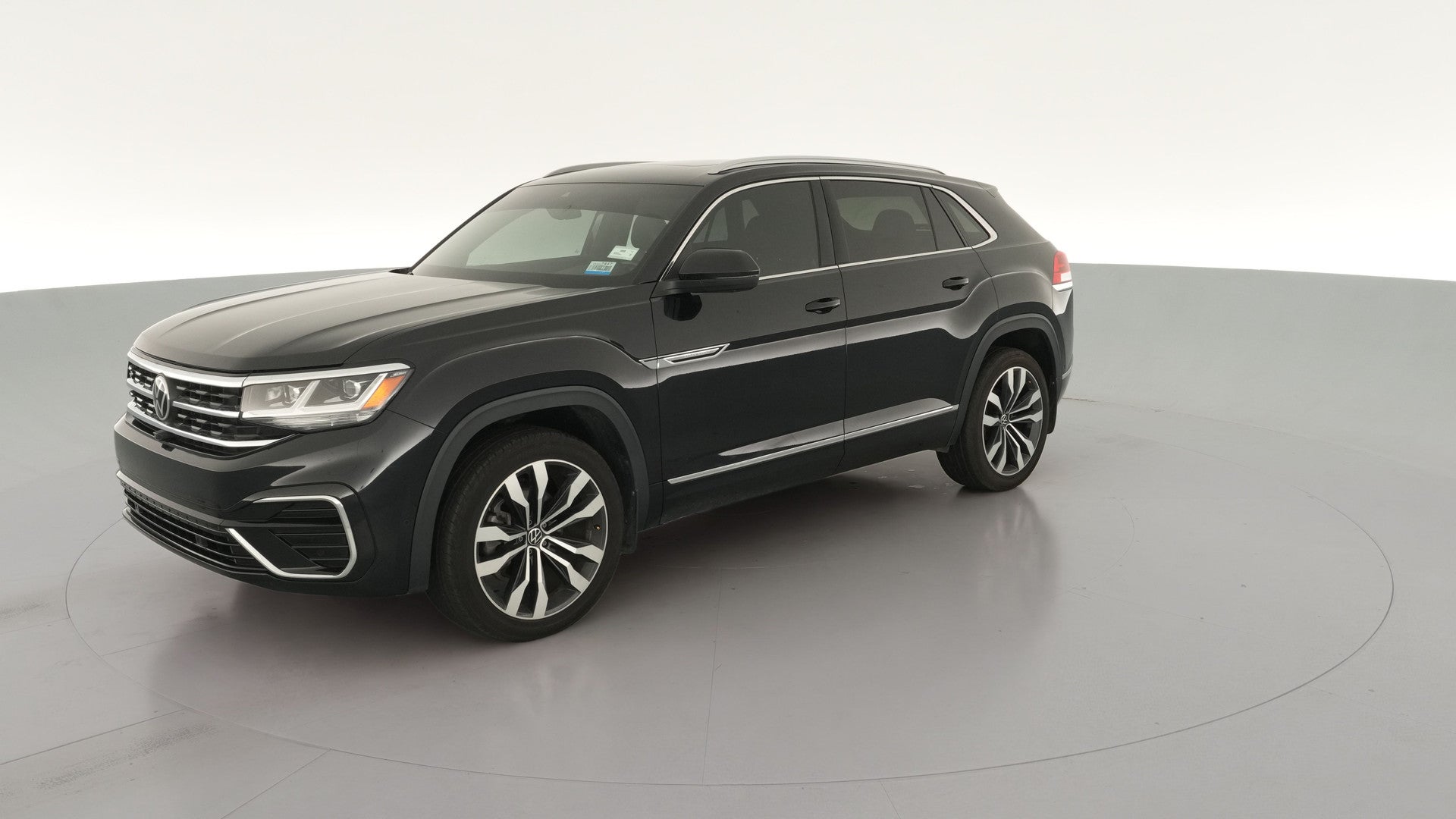 2022 Volkswagen Atlas Cross Sport vehicle photo