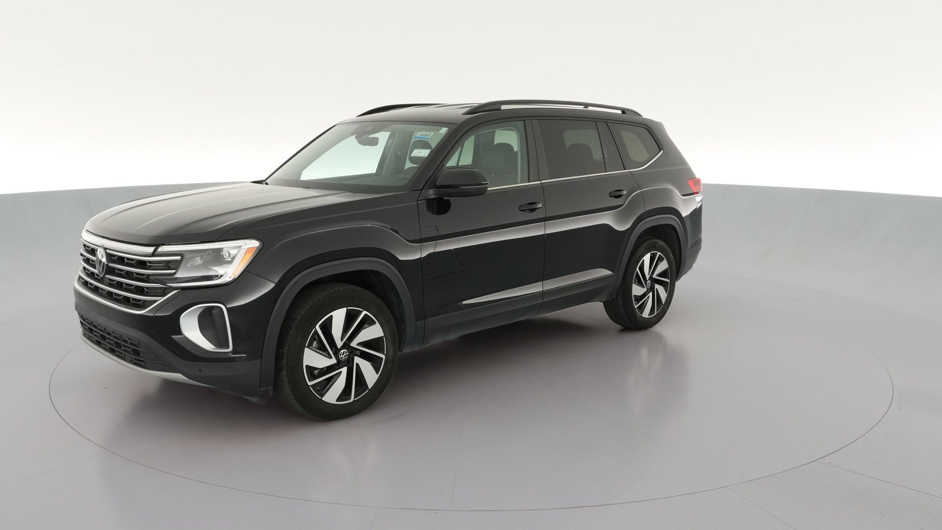 2025 Volkswagen Atlas vehicle photo
