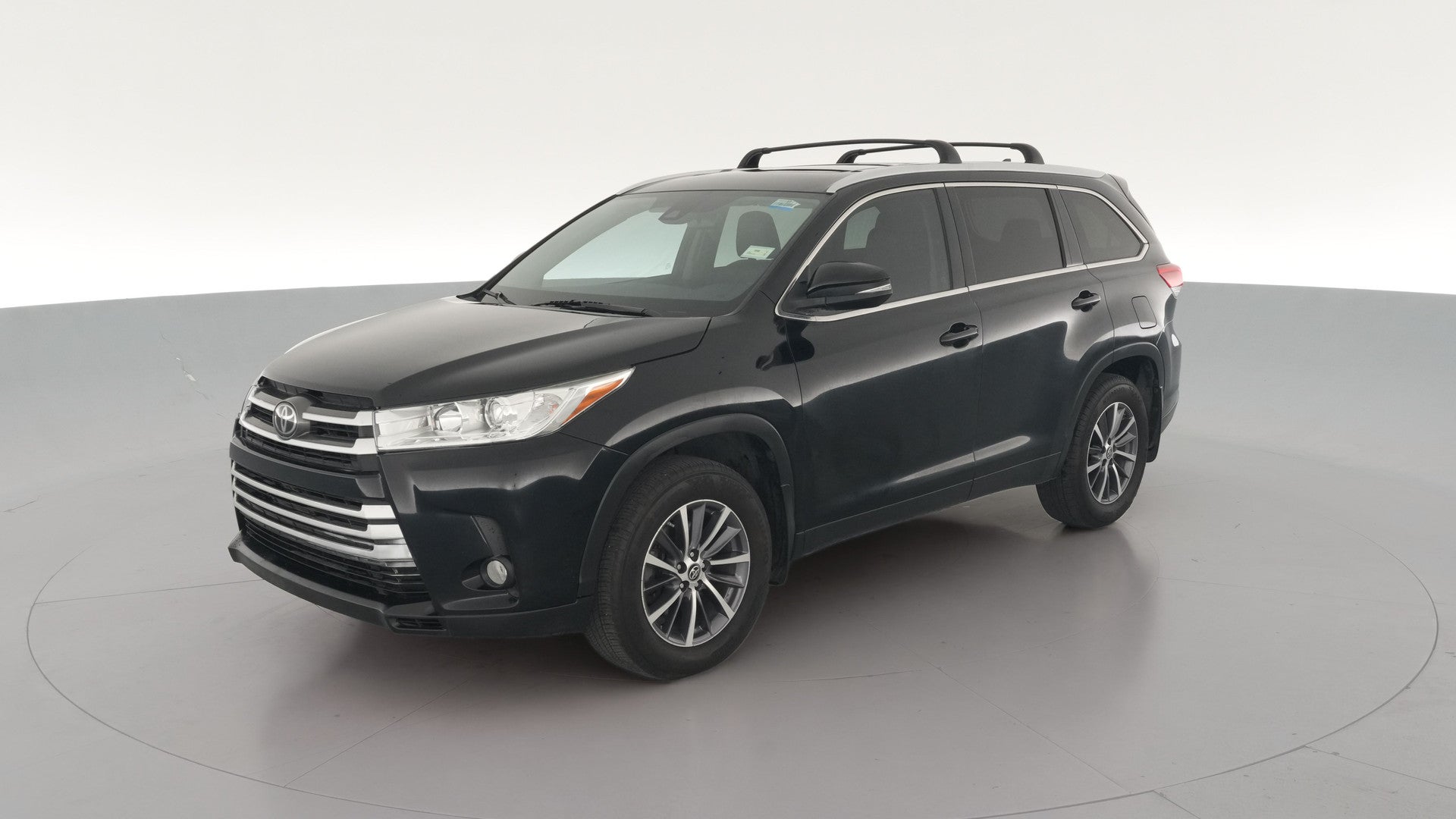 2019 Toyota Highlander vehicle photo