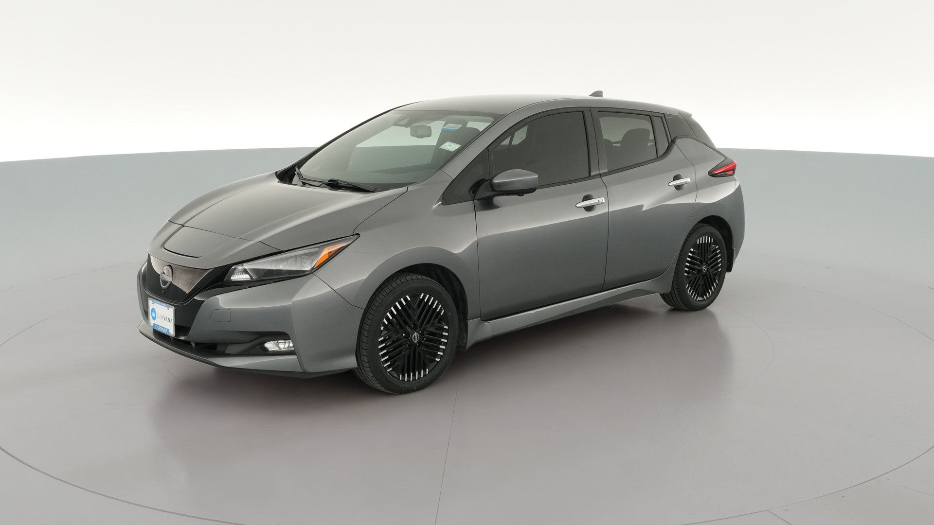 2025 Nissan LEAF vehicle photo
