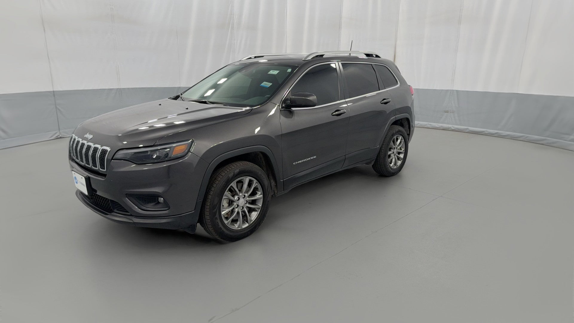 2020 Jeep Cherokee vehicle photo