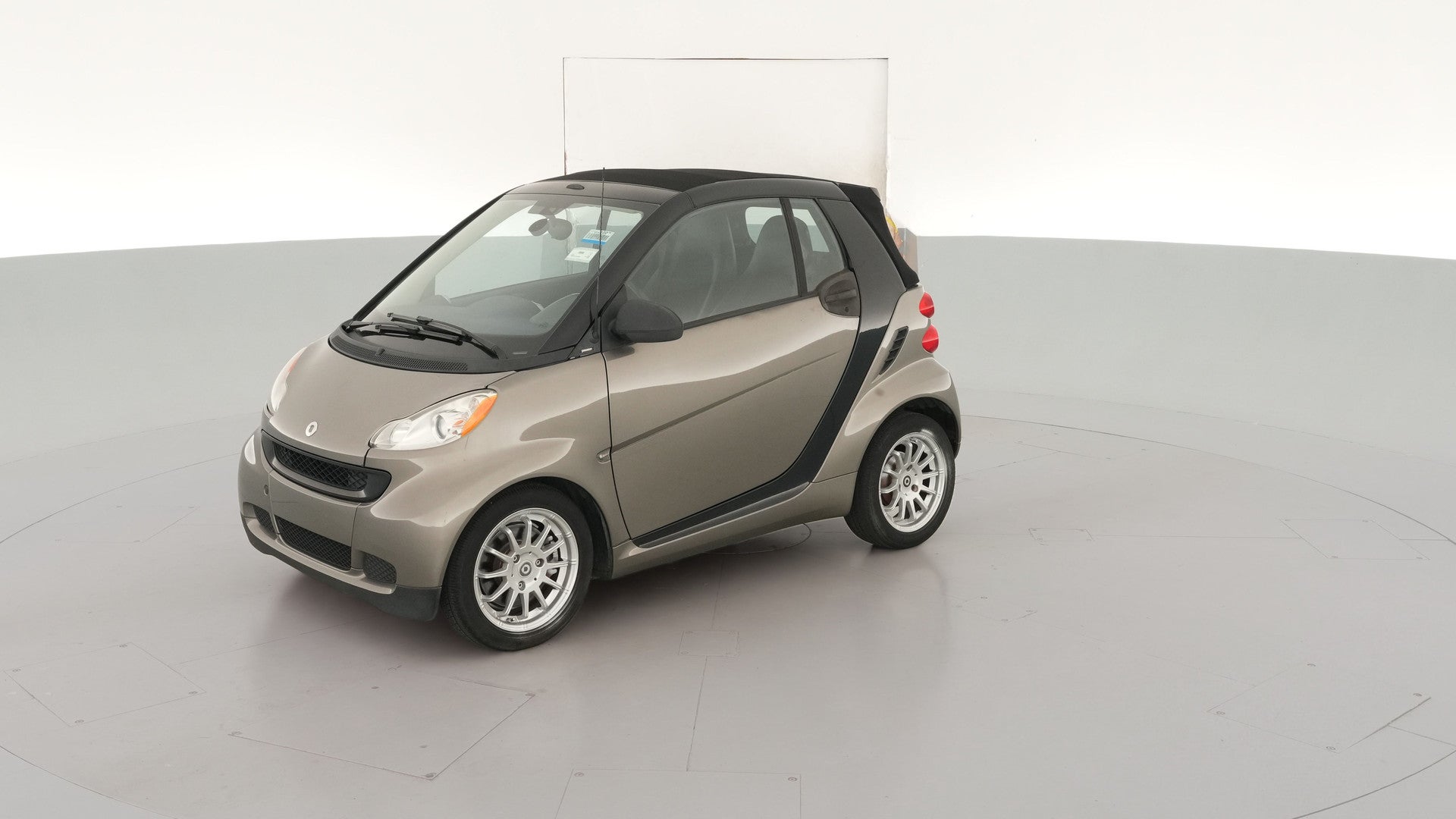 2012 smart fortwo vehicle photo